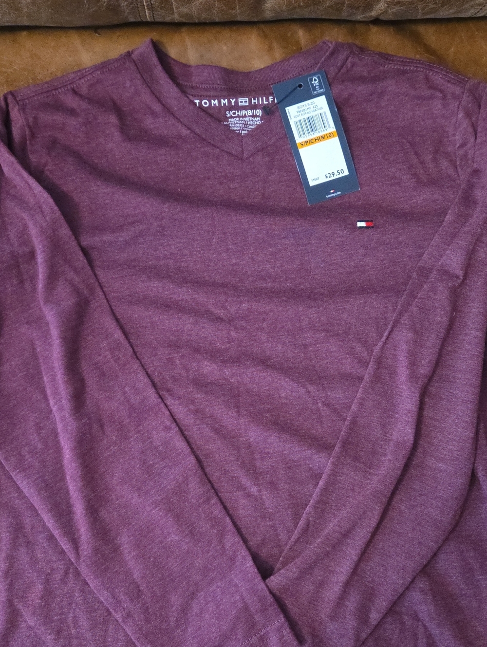 Tommy Hilfiger Boys Burgundy V-Neck Sz  SM 8/10